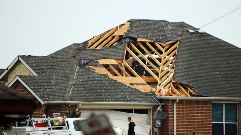 Roofing-Gutter-Solar-contractors-in-Allen-TX
